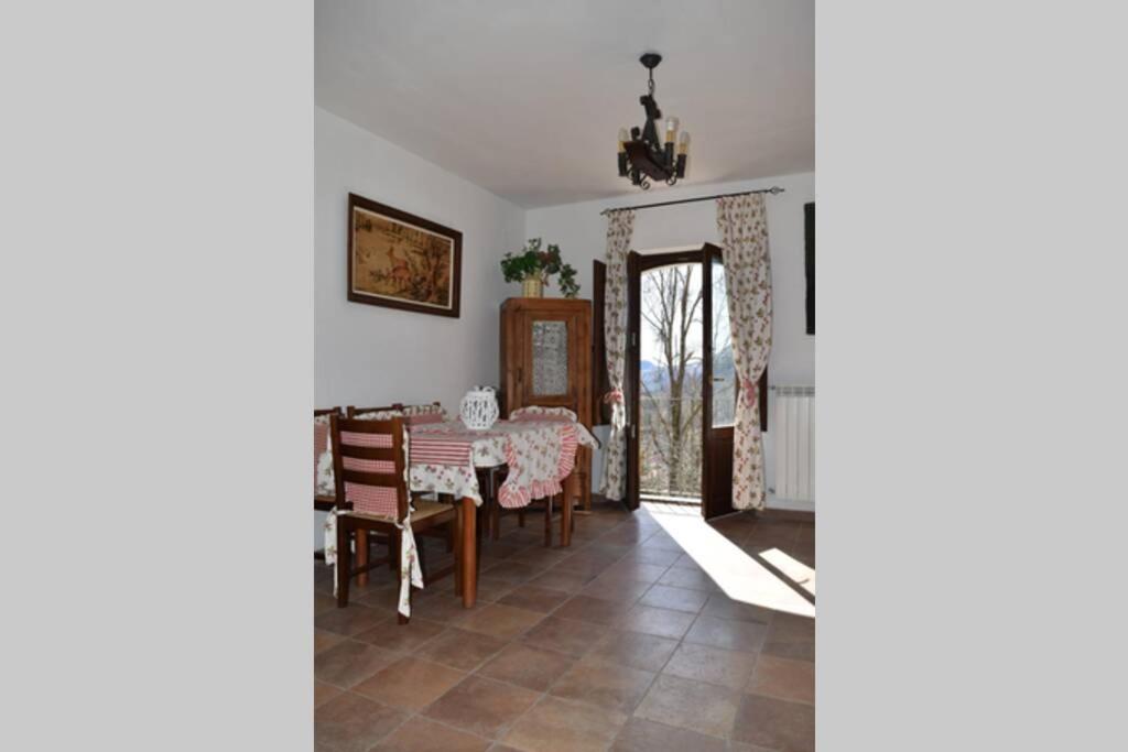 Casa Vacanze Al Castello Villetta Barrea Bagian luar foto