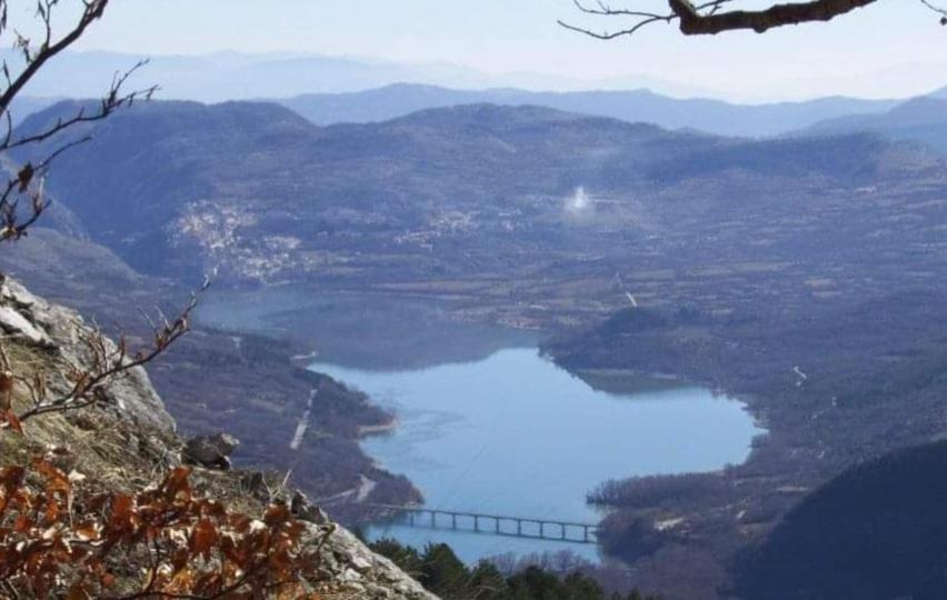 Casa Vacanze Al Castello Villetta Barrea Ruang foto